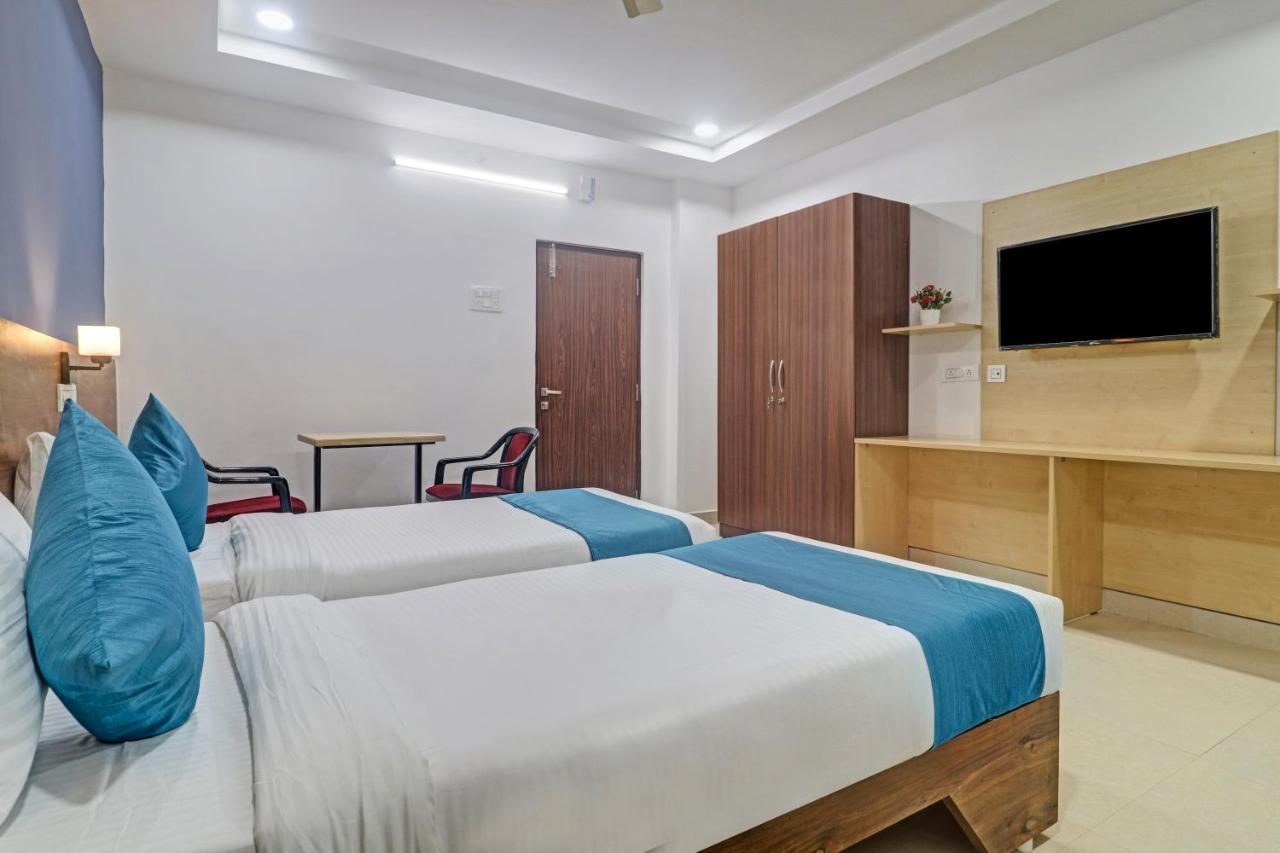 The Balcony Hotel 海得拉巴 外观 照片